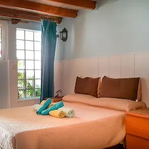 petunia-75.adeje-hotels.com/