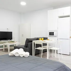 Apartamento La Paloma A En, Málaga